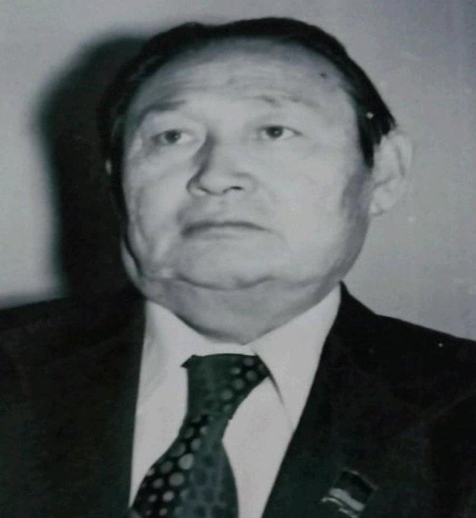 Зиялы азамат-Уәли Төрәлиев -100 жаста